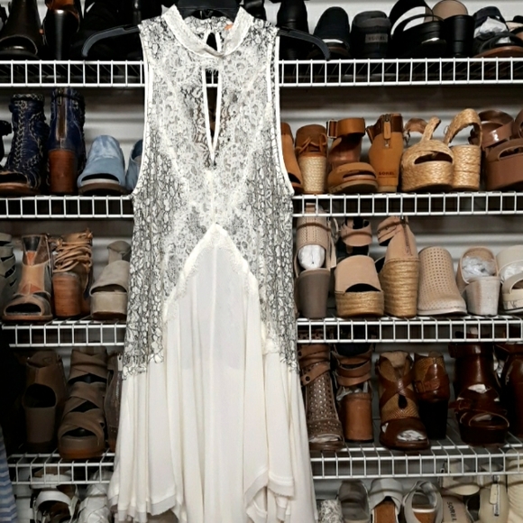 Free People Dresses & Skirts - FREE PEOPLE White & Black Lace Tunic Dress